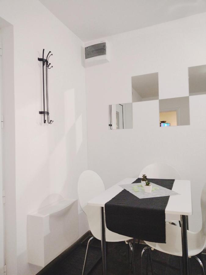 Apartmani Domo Sd スメデレヴォ エクステリア 写真